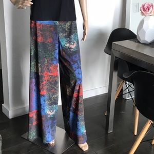 Size M /Alice+Olivia wide legs pants